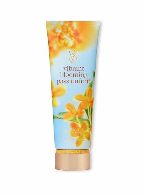 Victoria's Secret Vibrant Blooming Passionfruit Body lotion 236ml